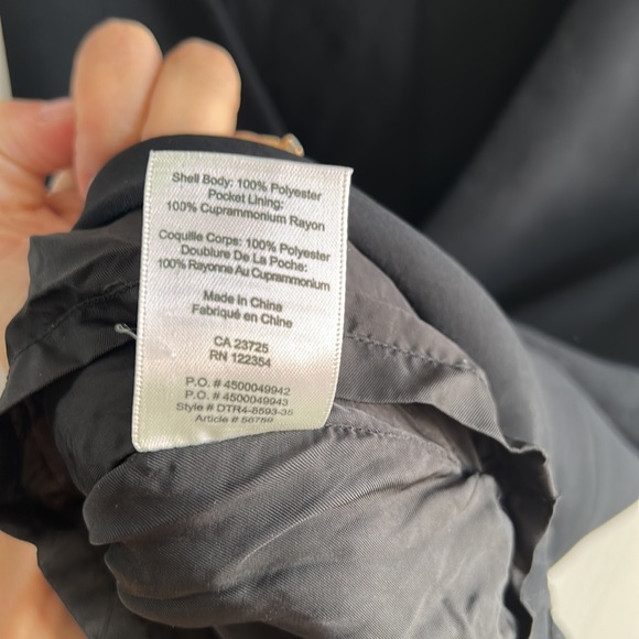 Wilfred Black V Neck Sleeveless Shift Dress With Side Pockets - Picture 9 of 9